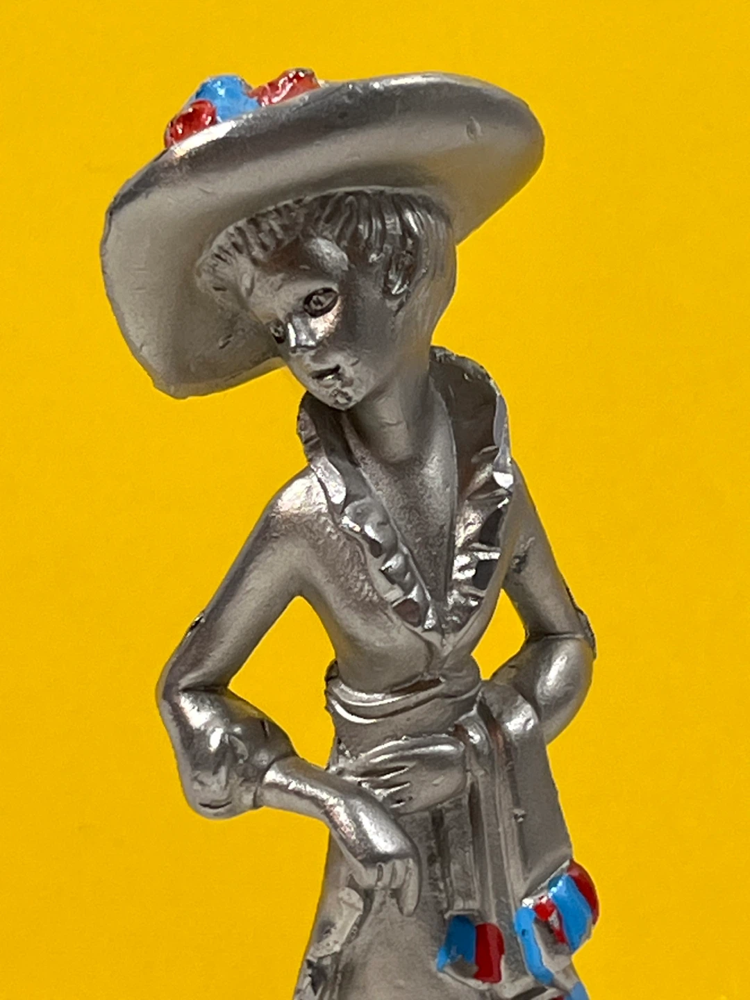 Rare Vintage Italian Hand-Chiseled Pewter Lady Figurine - photo 2