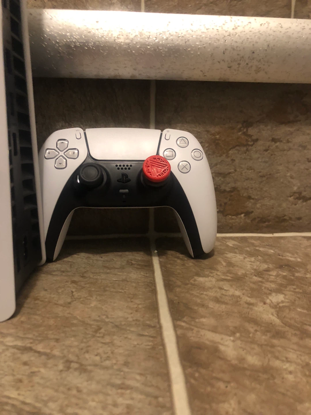 PS5 - photo 2