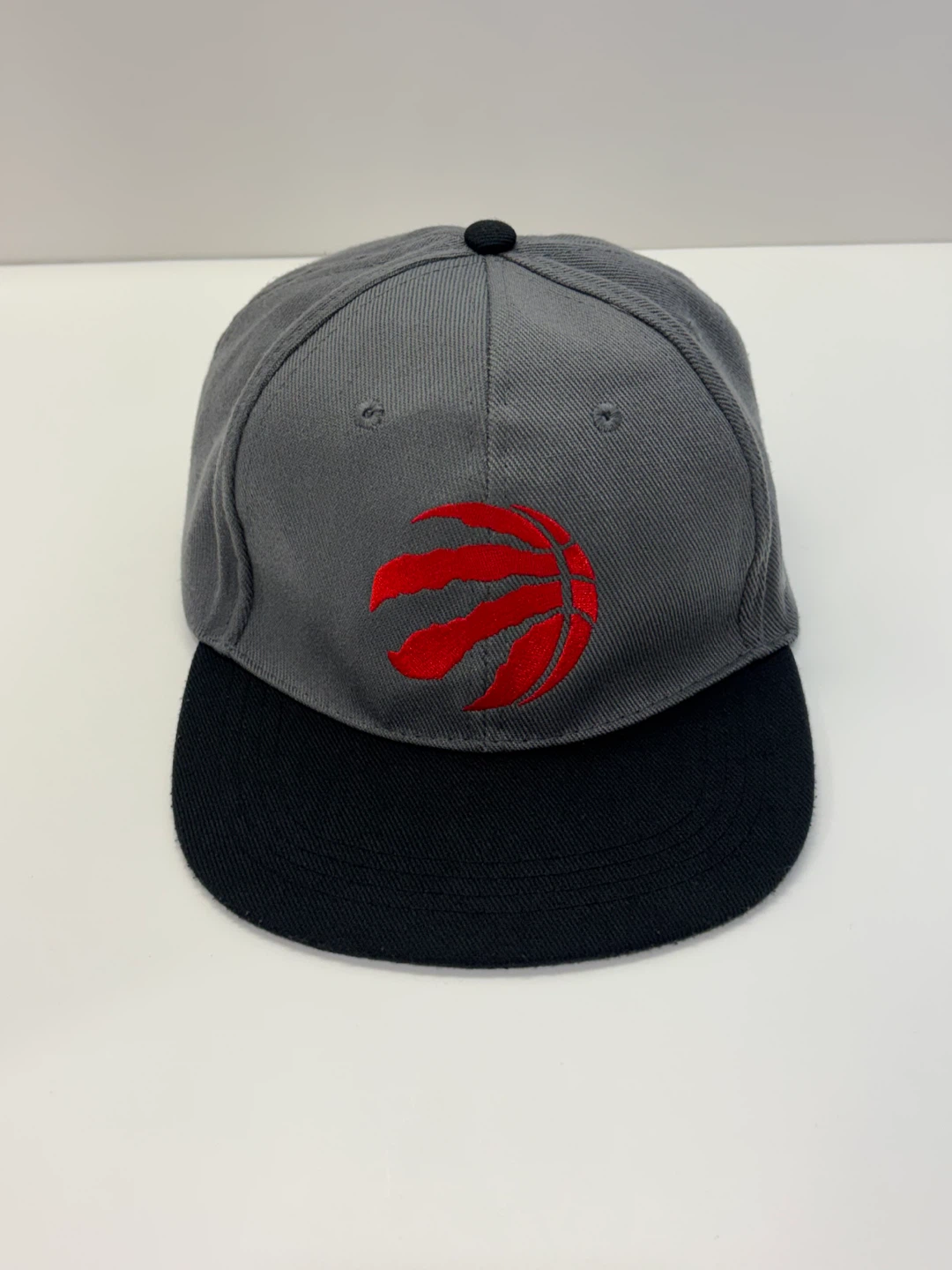 Toronto Raptors Snapback basketball Hat - Grey/Black - photo 2