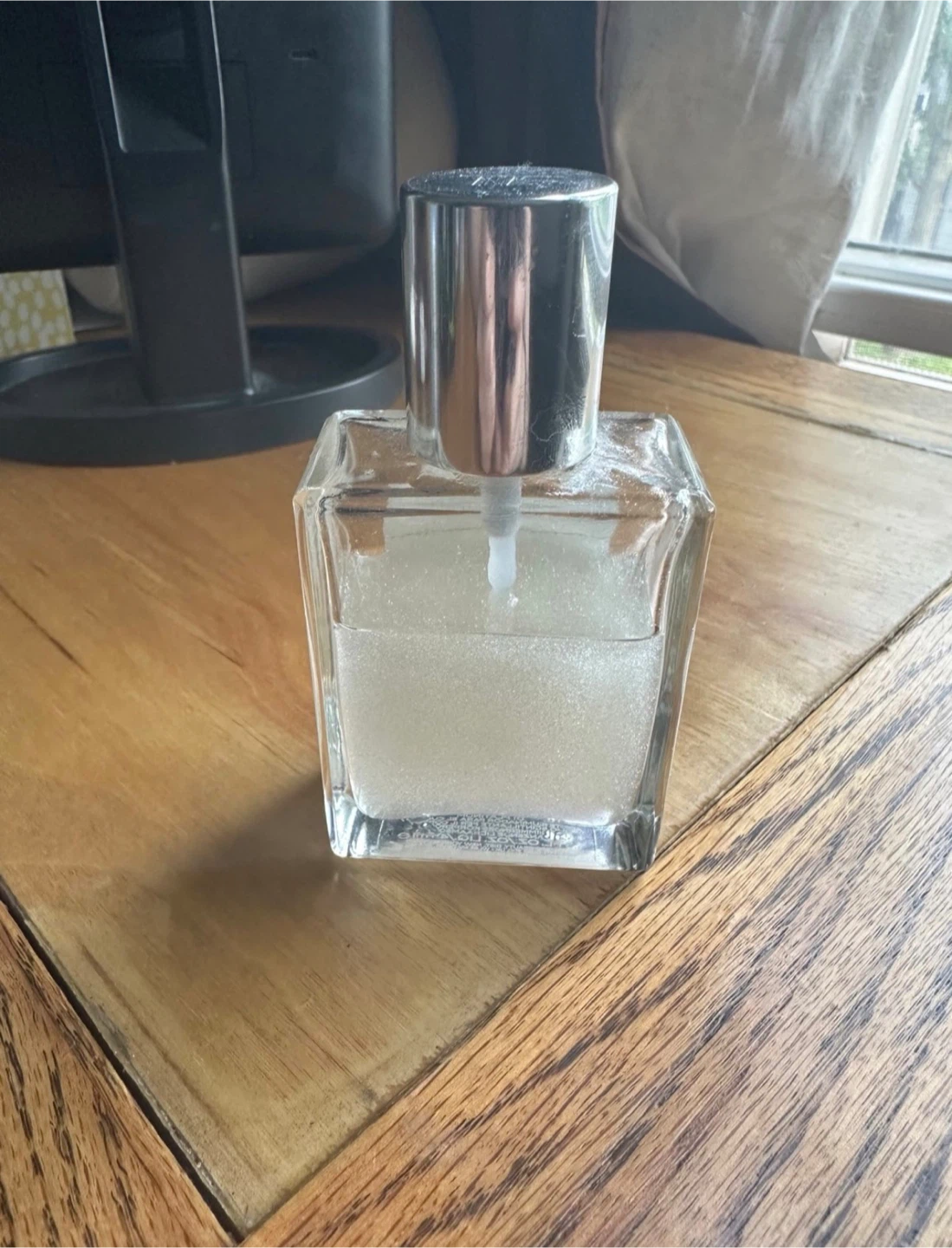 Tom Ford Soleil Neige Shimmering Body Oil - photo 2