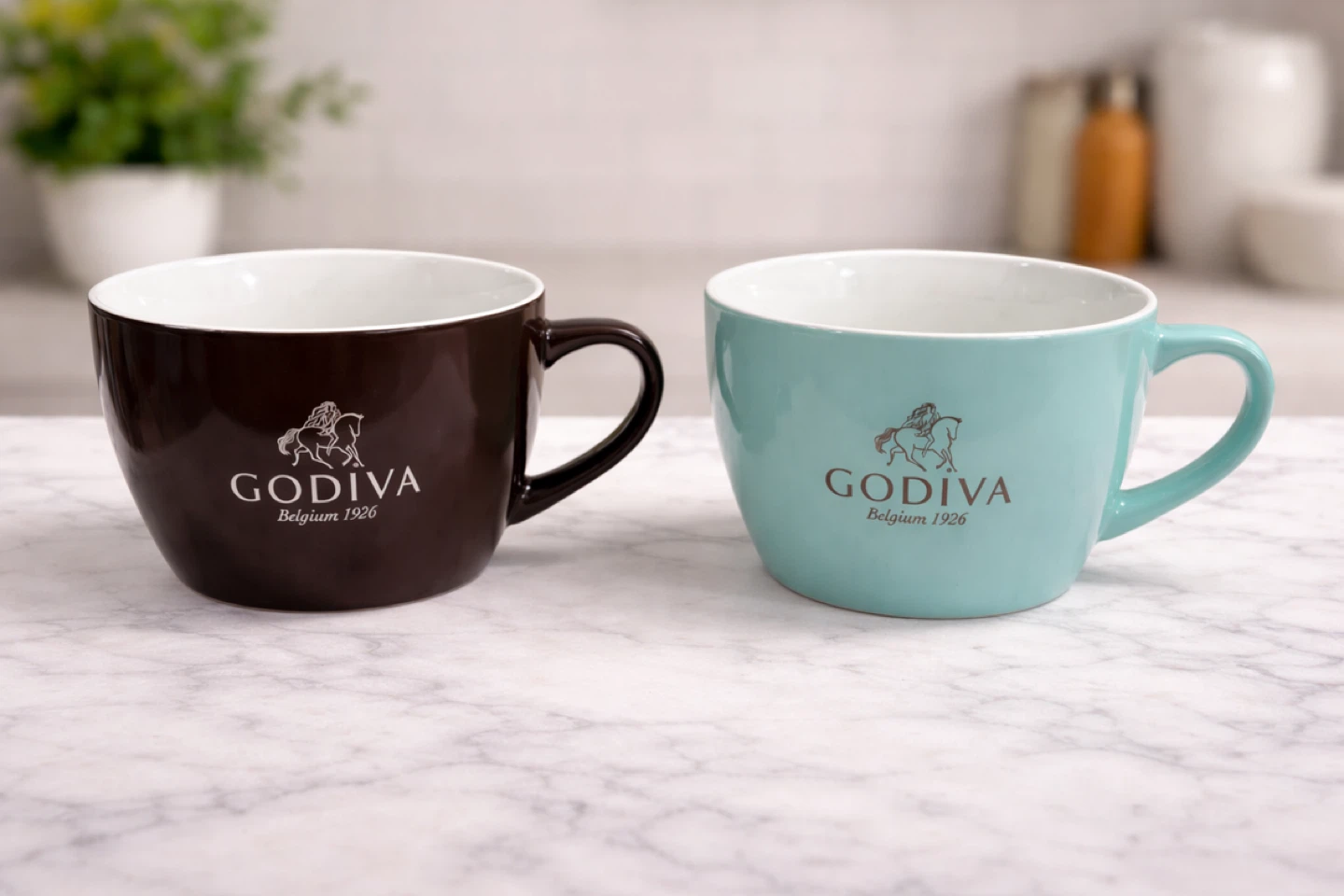 Godiva Ceramic Coffee Mugs – Set of 2
