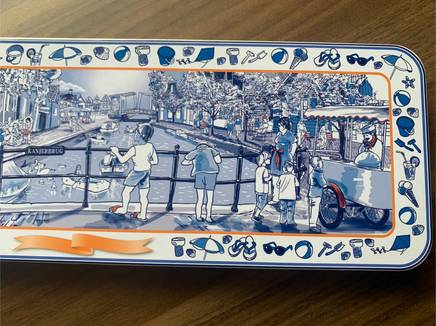 Collectible Stroopwafel Tin - photo 3