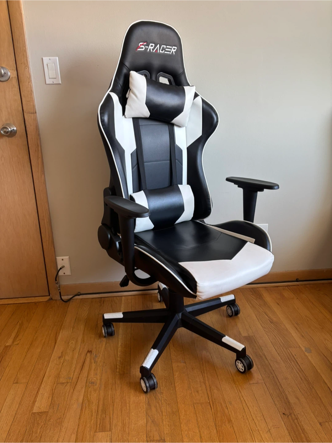 S-Racer Gaming Chair