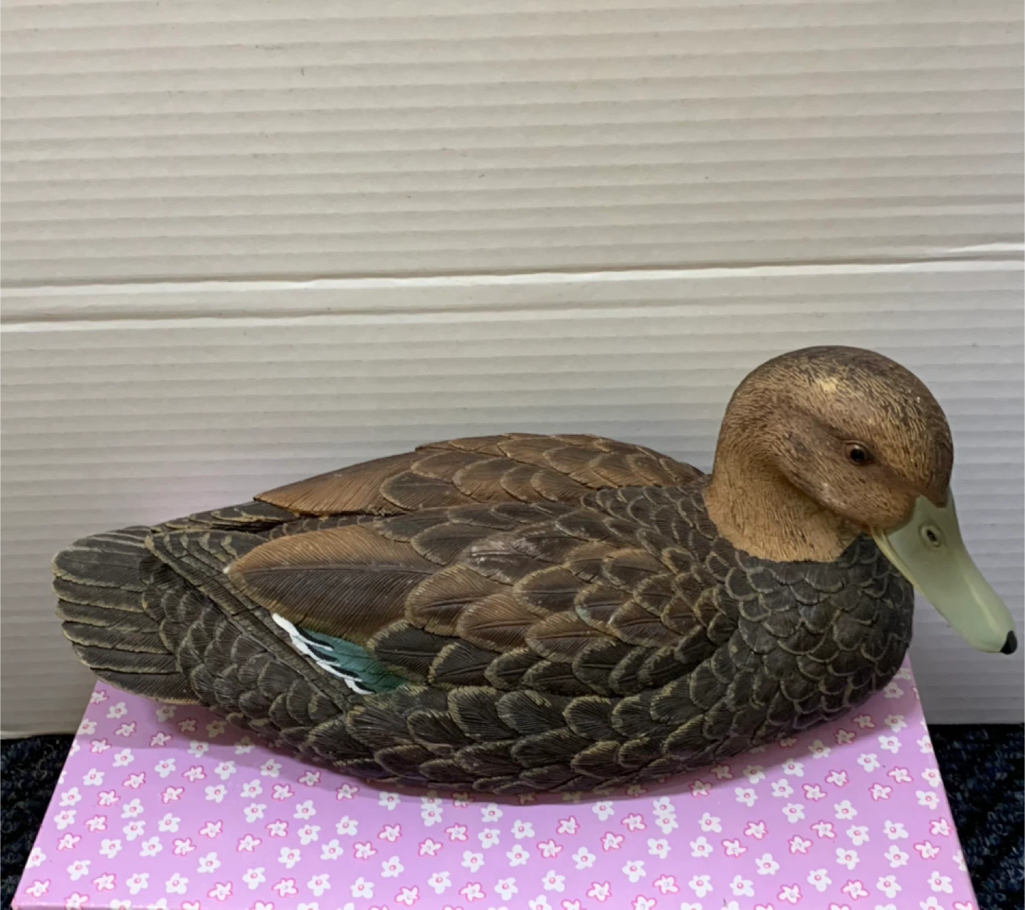 Duck Decoy Figurine – Realistic Rustic Home Decor