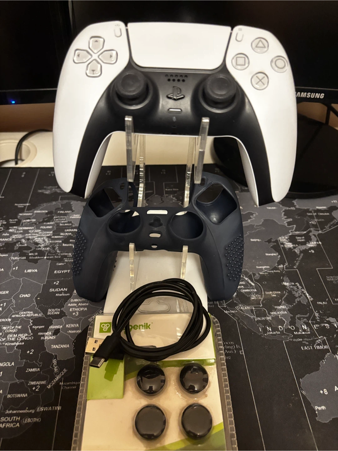PlayStation 5 Dualsense Controller - White