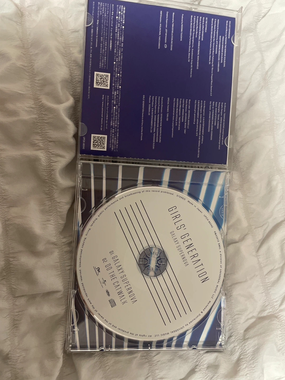 Girls' Generation Galaxy Supernova CD - photo 2