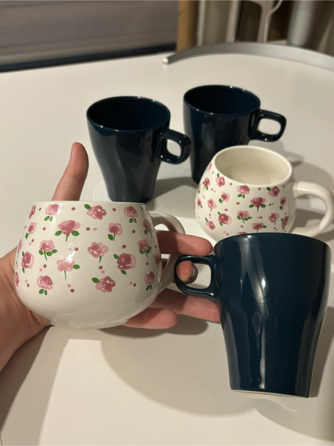 Five mugs - photo 2