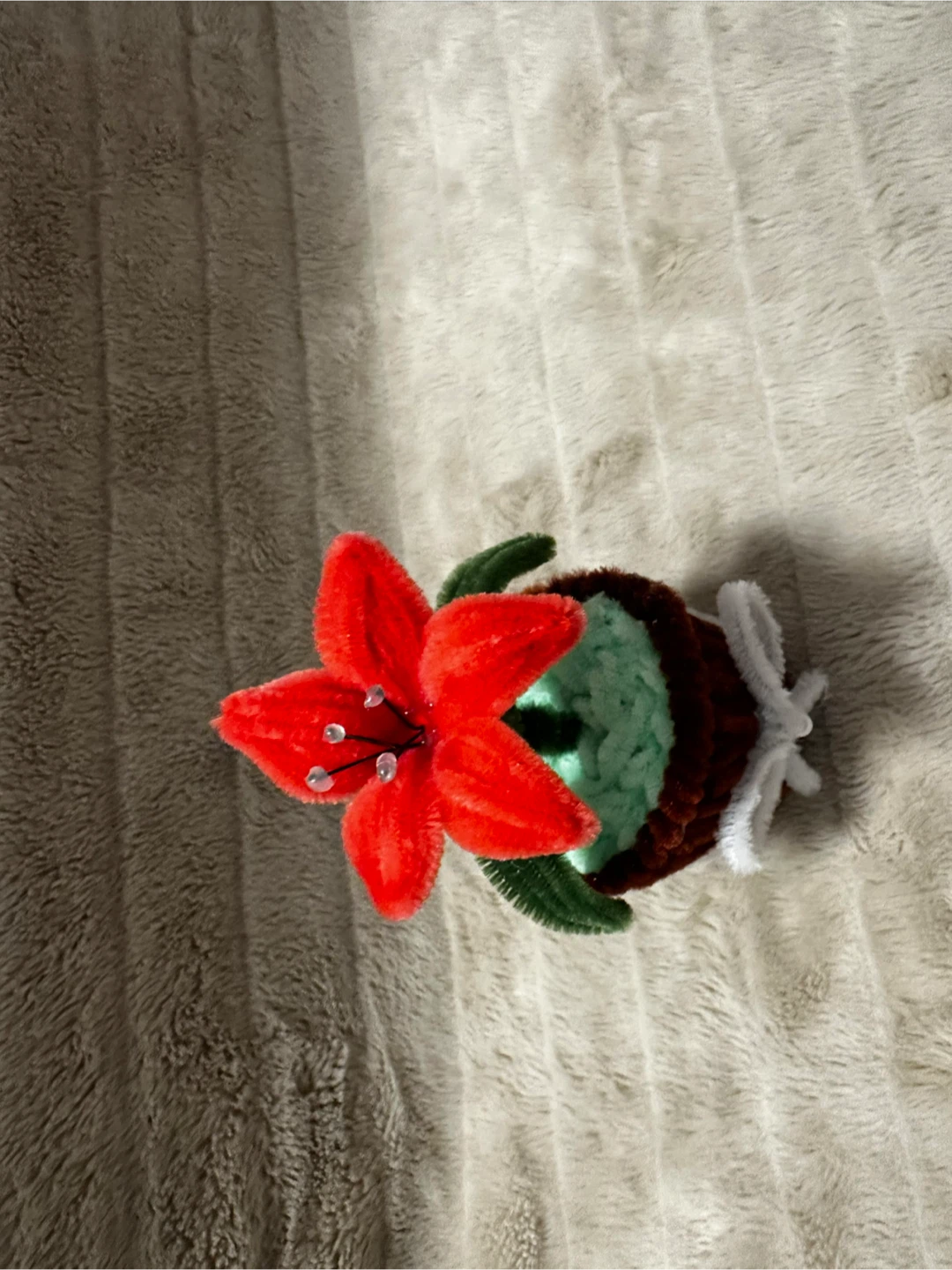 Handmade Pipe Cleaner Flower Pot - photo 2
