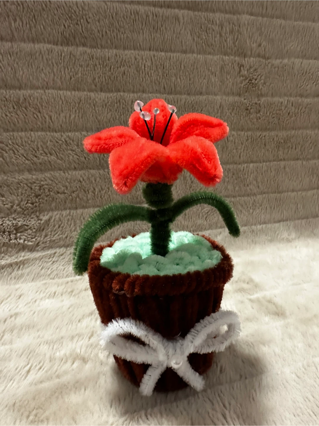 Handmade Pipe Cleaner Flower Pot - photo 3