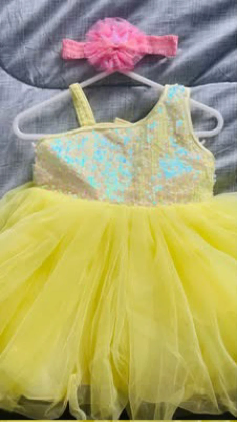 Yellow Tulle Dress with Sequined Bodice and Headband - photo 3