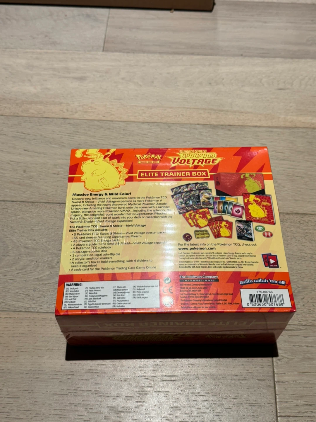Pokemon Vivid Voltage Elite Trainer Box - photo 3