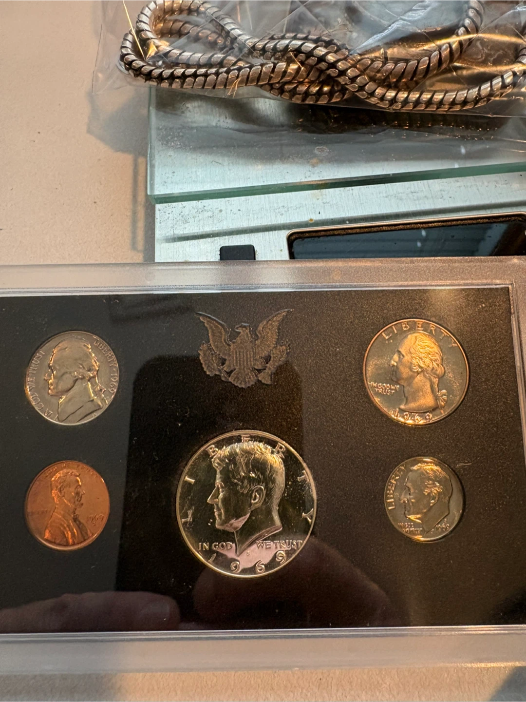 1969 United States Proof Coin Set - photo 5