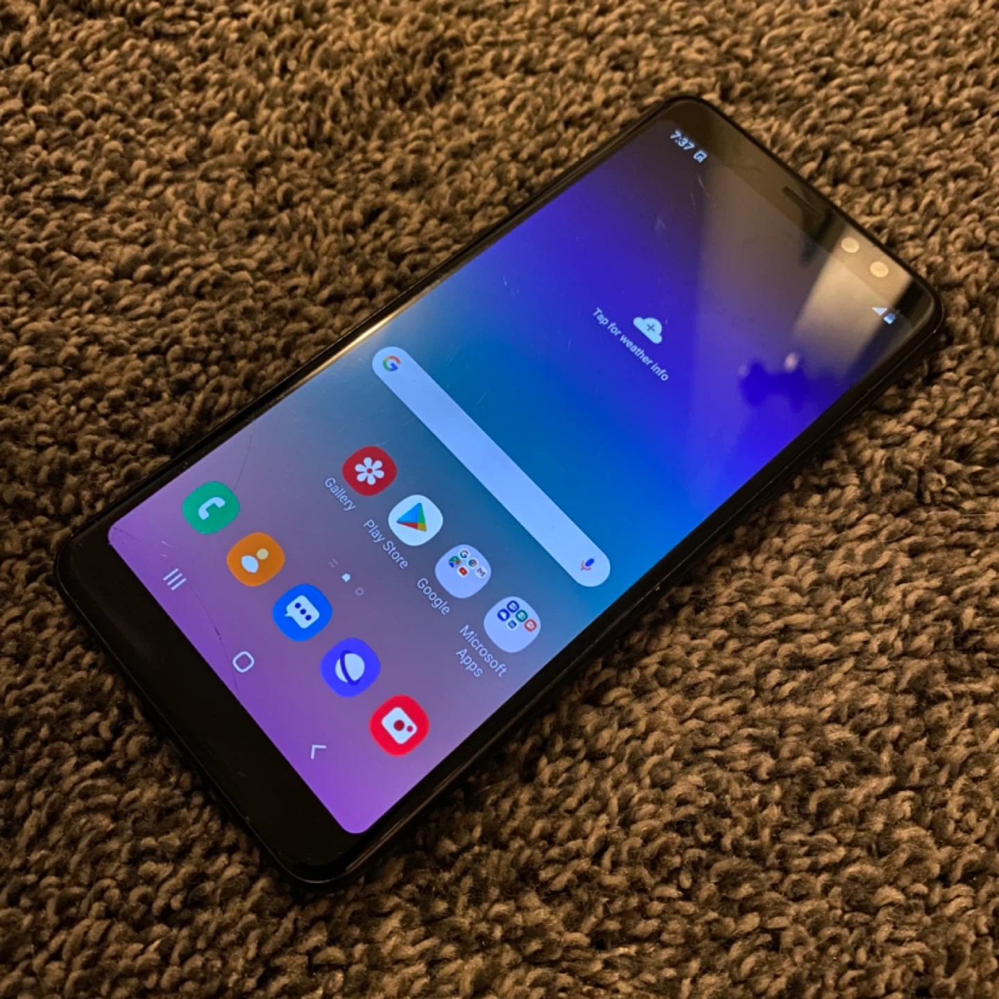 Samsung Galaxy A8 (2018) 32GB - Black / Carrier Unlocked - photo 3