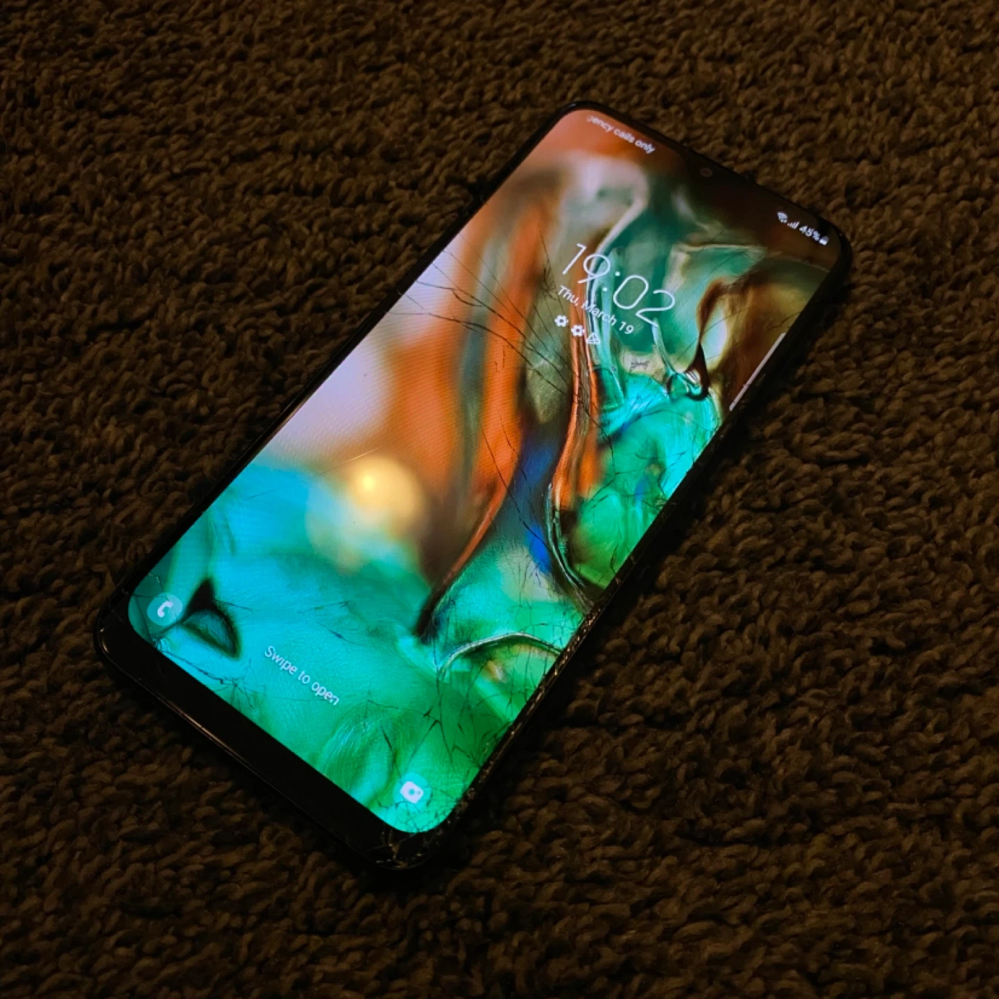 Samsung Galaxy A20 32GB - Deep Blue / Carrier Unlocked - photo 2