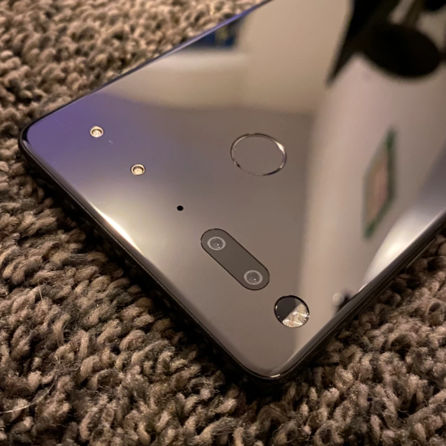 Essential Phone PH-1 128GB - Black Moon / Carrier Unlocked