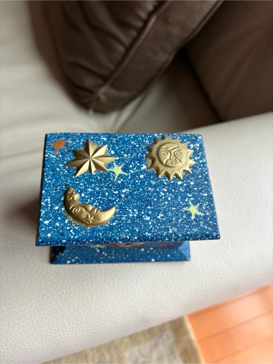 Blue Speckled Wooden Keepsake Box with Celestial Design - photo 4
