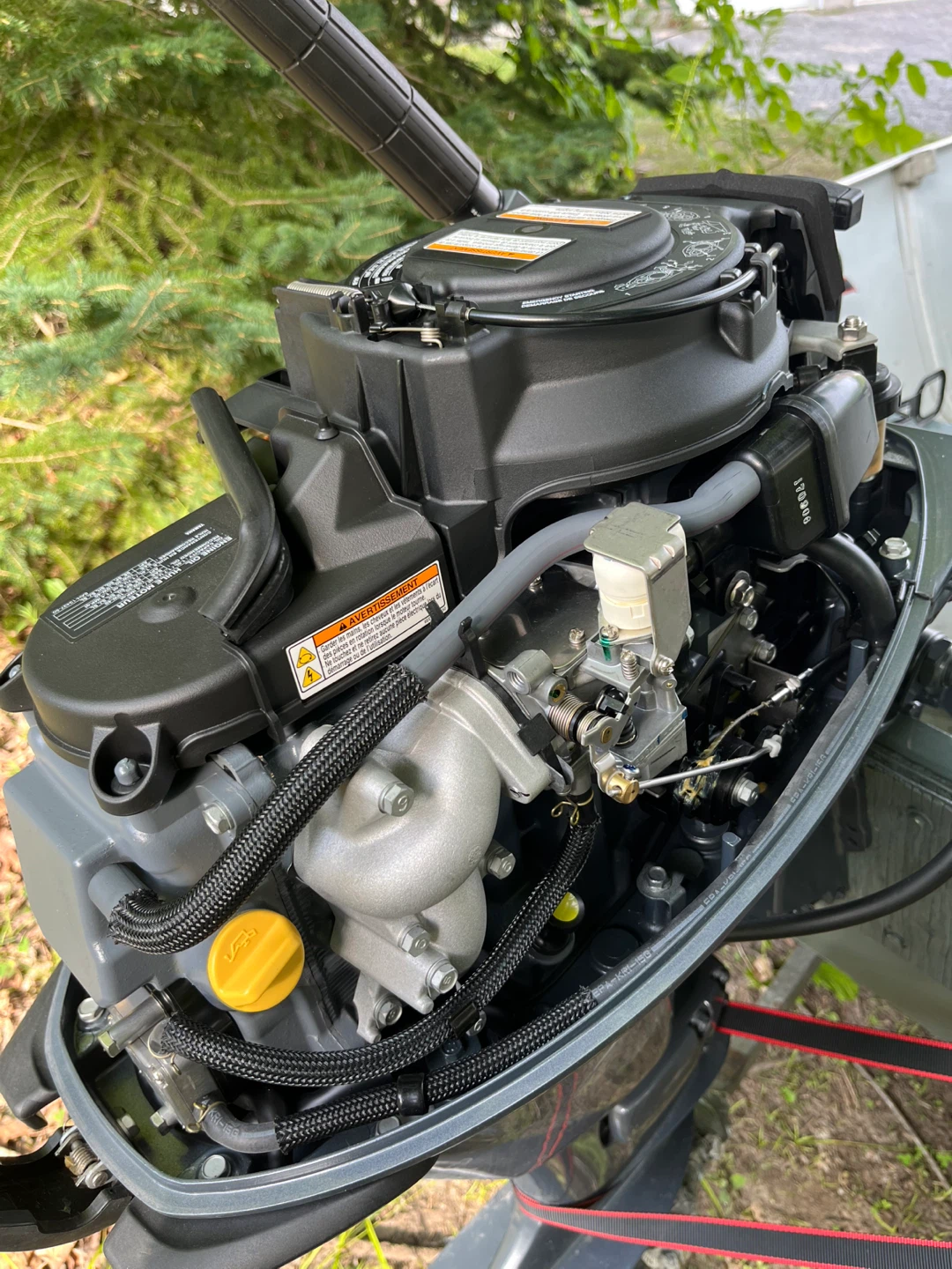 Yamaha 15 HP Four Stroke Outboard Motor