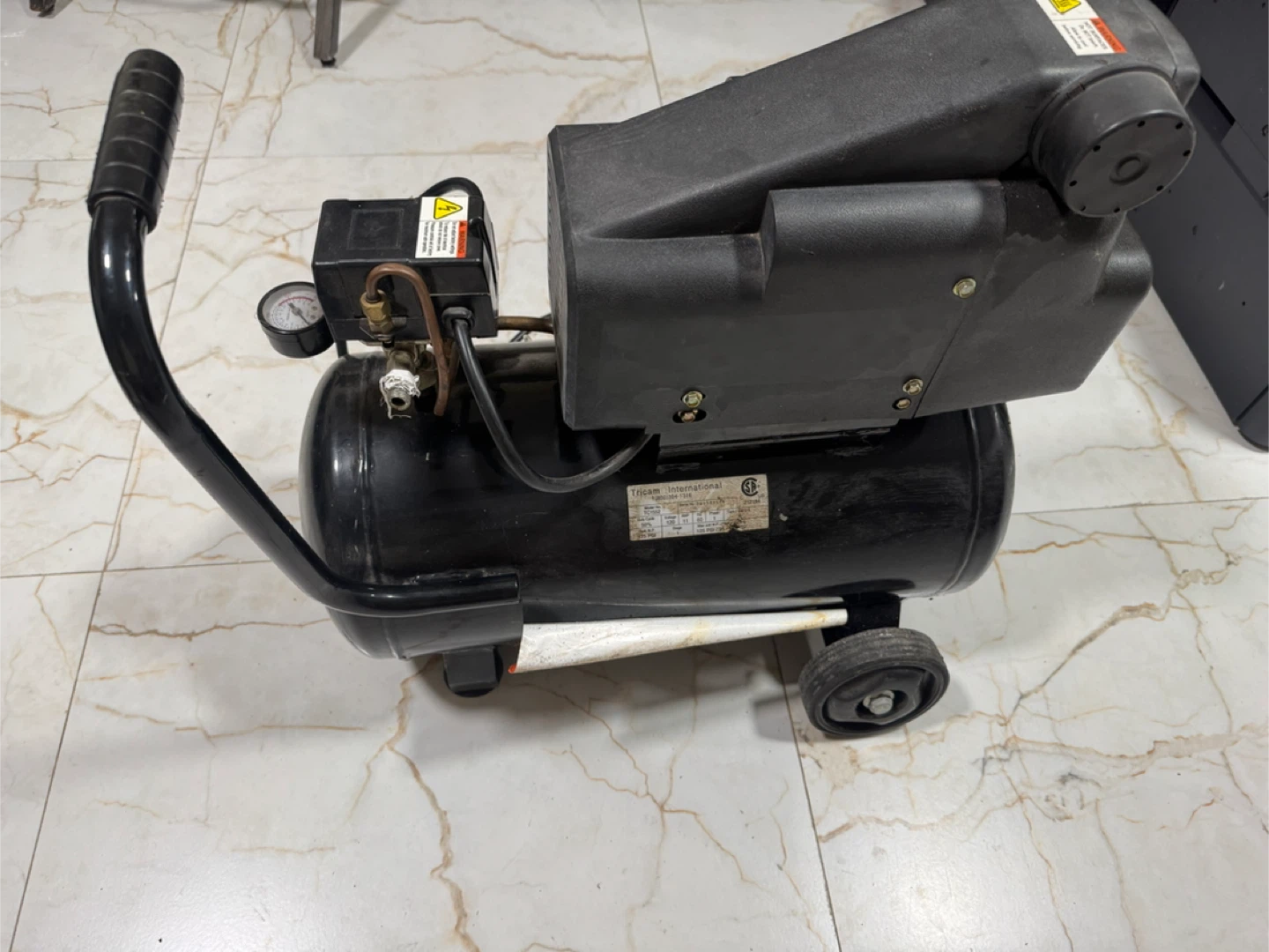 BCP Portable Air Compressor - photo 3