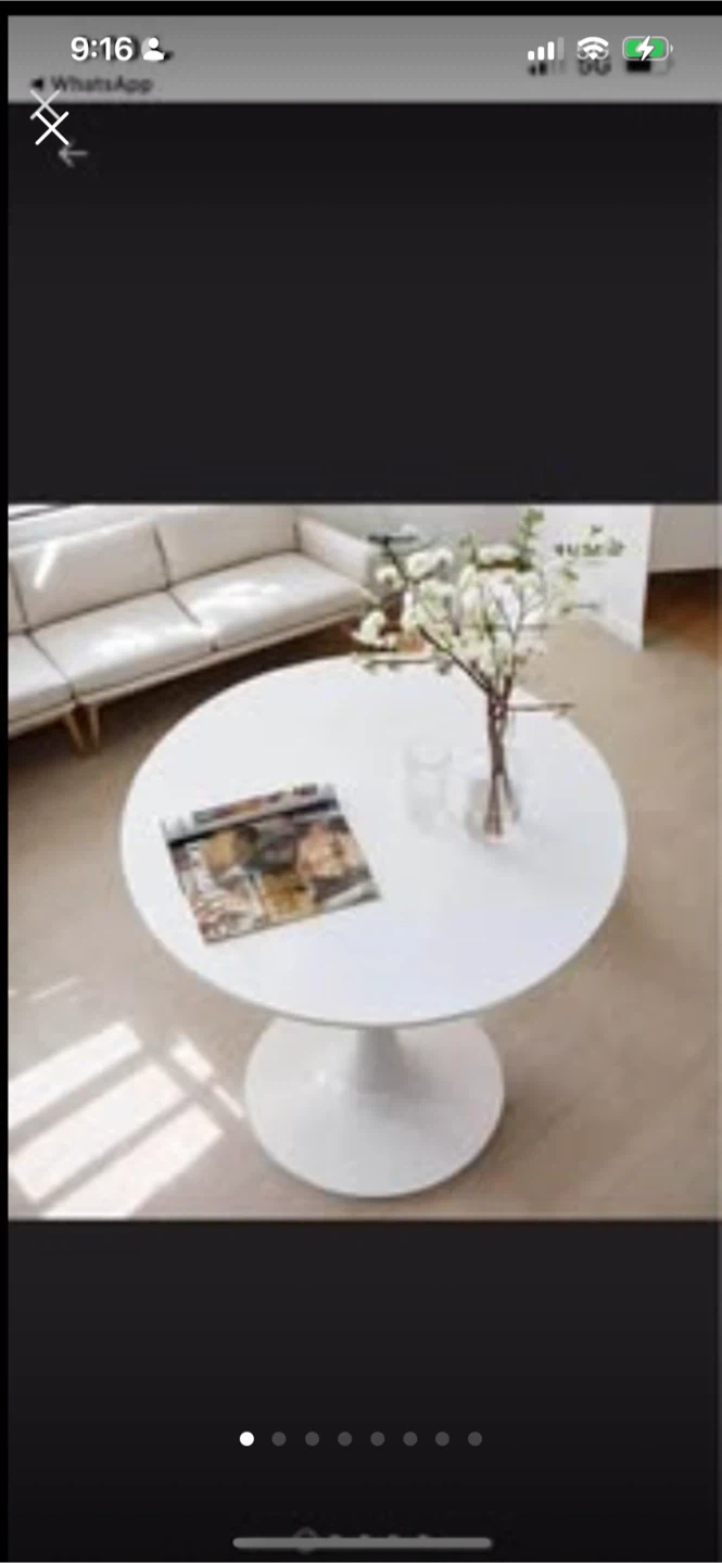 New White Round Pedestal Dining Table 31.5x31.5x28.5 inch