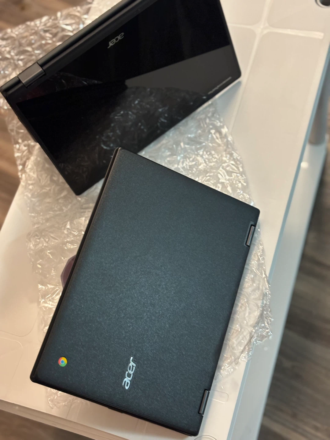 Acer Chromebook Laptop - photo 2