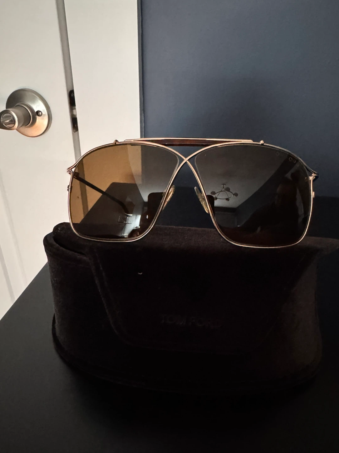 Tom Ford Aviator Sunglasses with Case - photo 2
