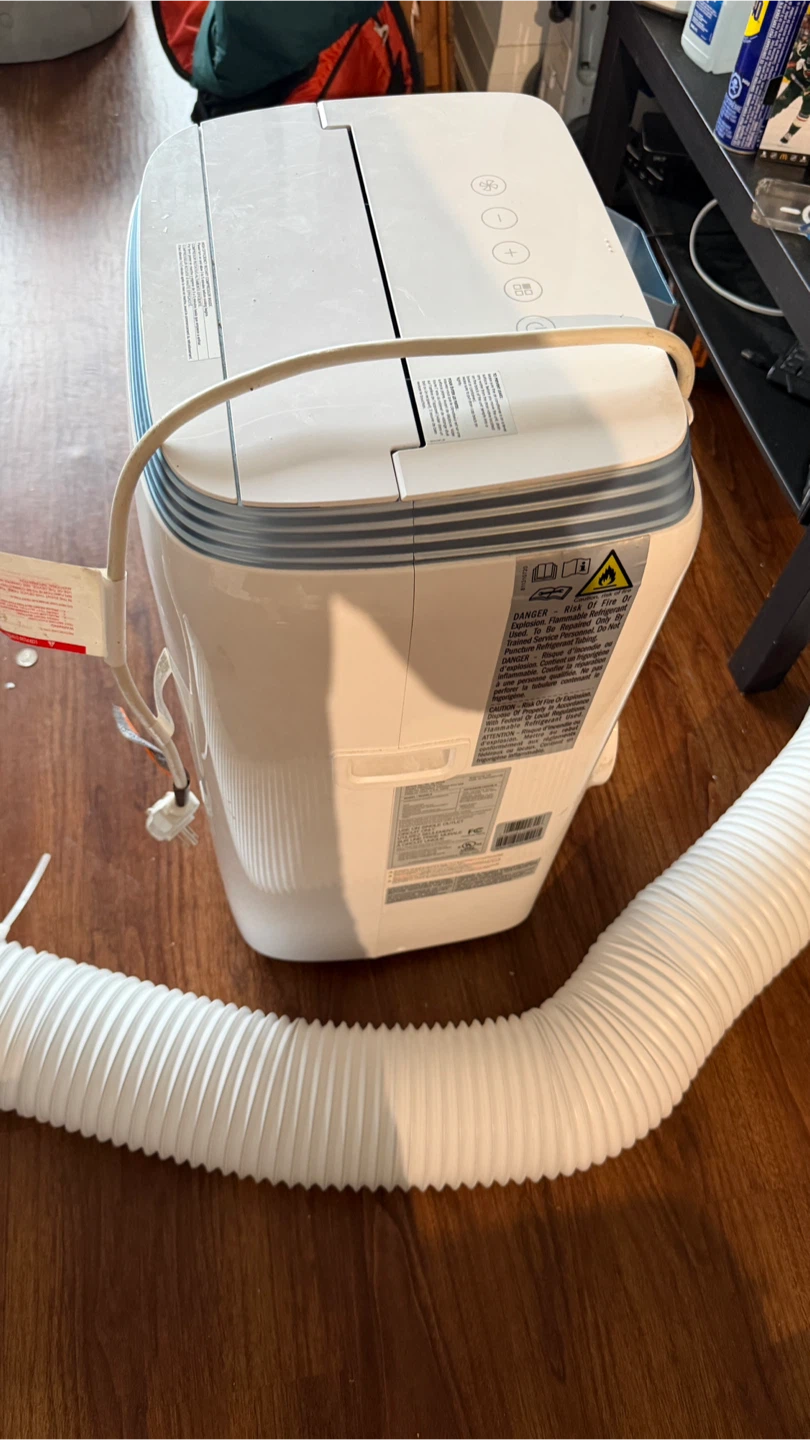 Danby Portable Air Conditioner with Hose - photo 3