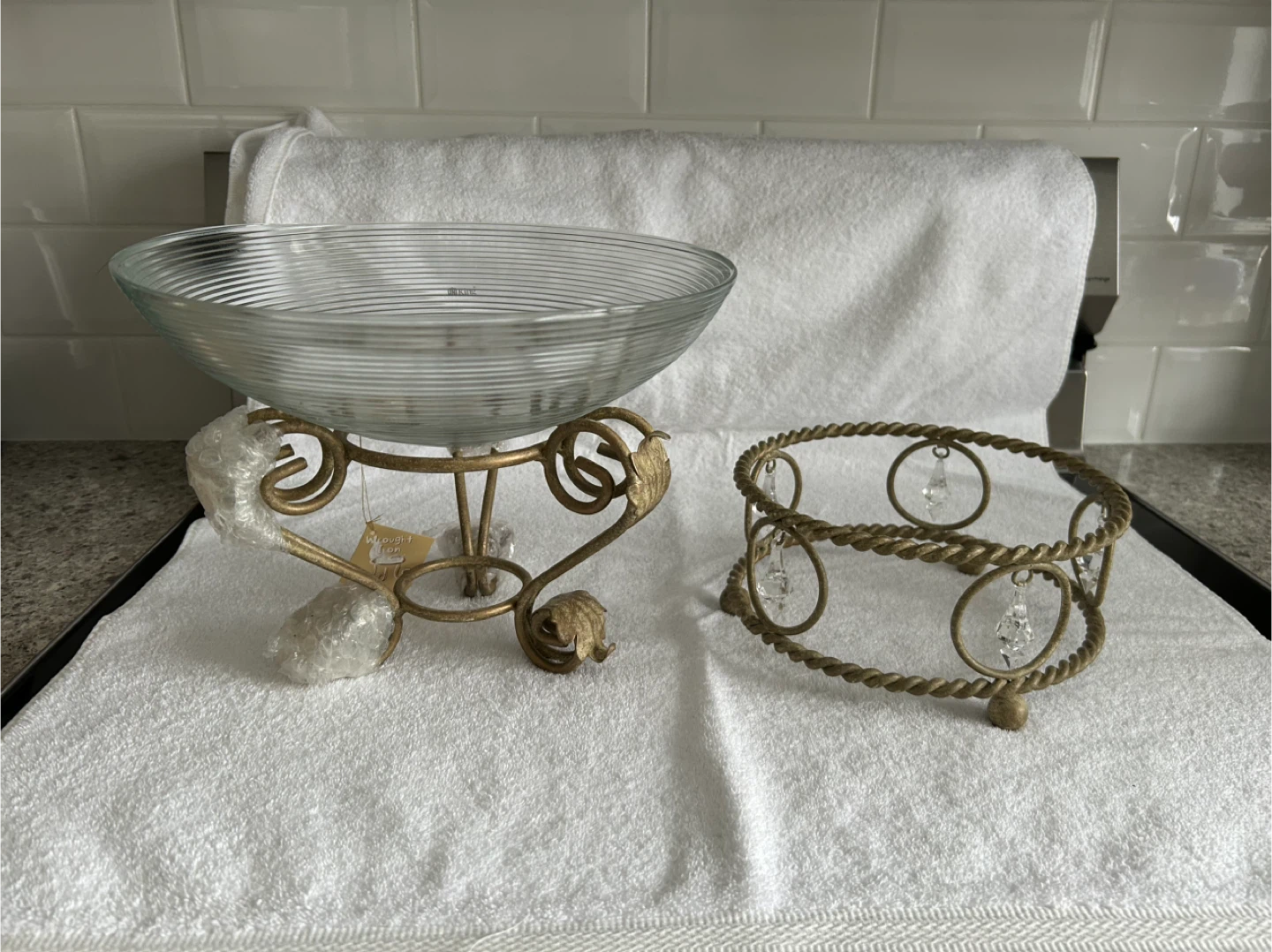 Glass Bowl / Wrought Iron Centrepiece, 2 Styles, never used - photo 2