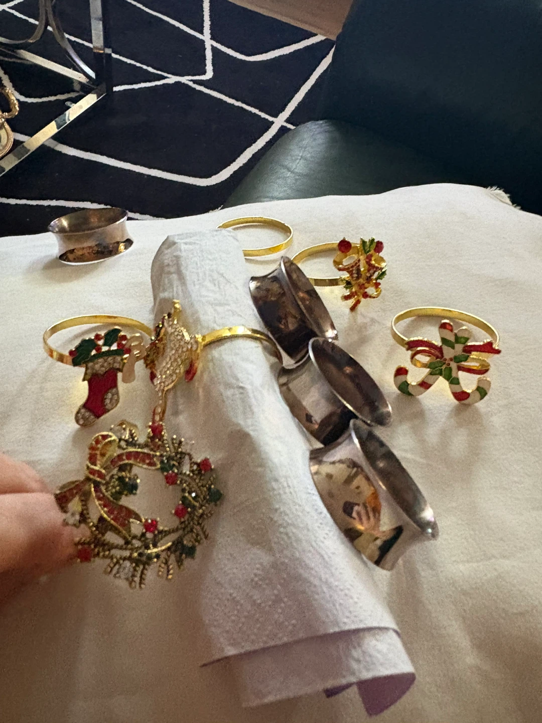 Set of 7 Christmas Napkin Rings - photo 2