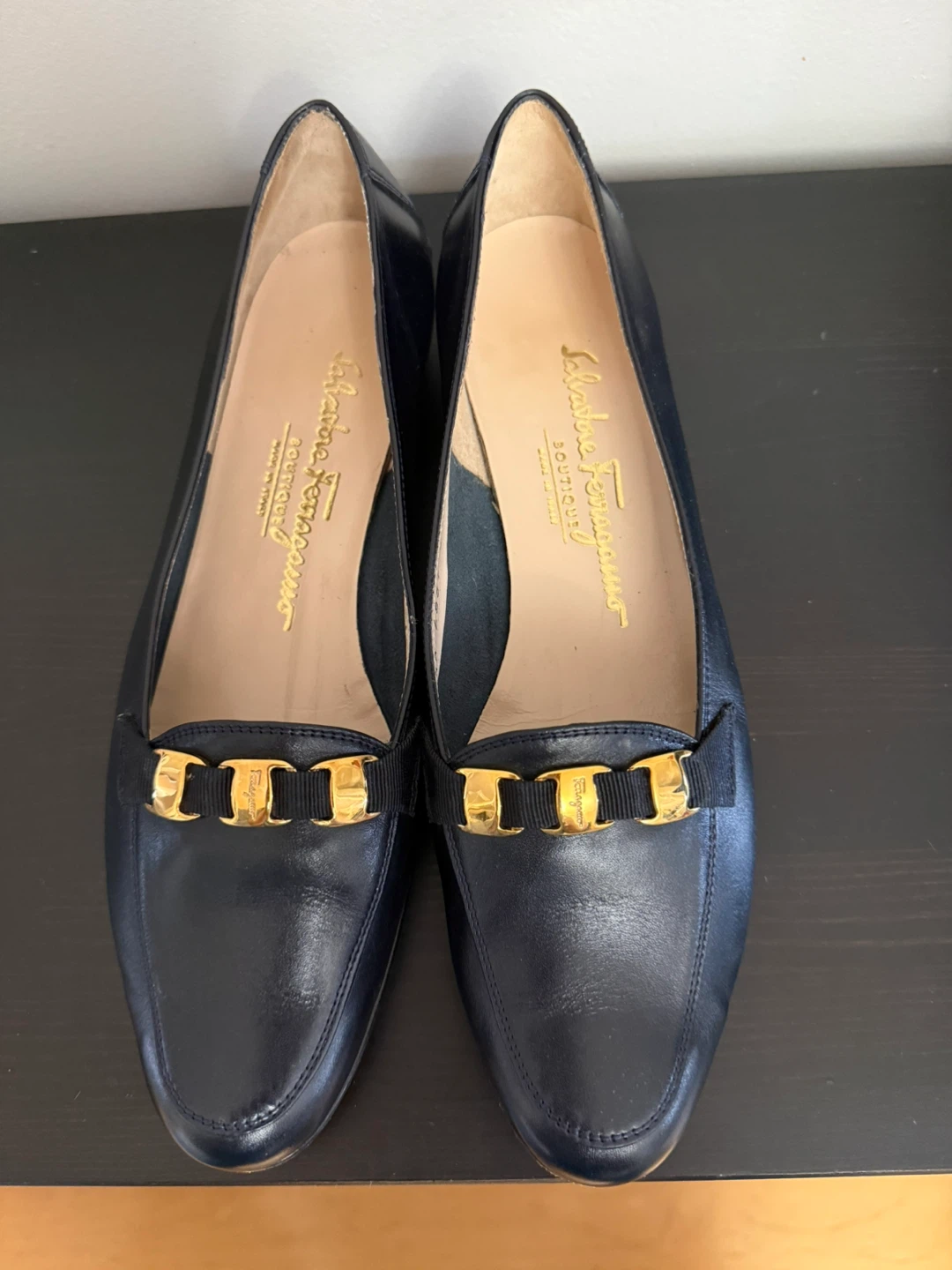 Salvatore Ferragamo "Ponza" Flat Navy 8AA - photo 2