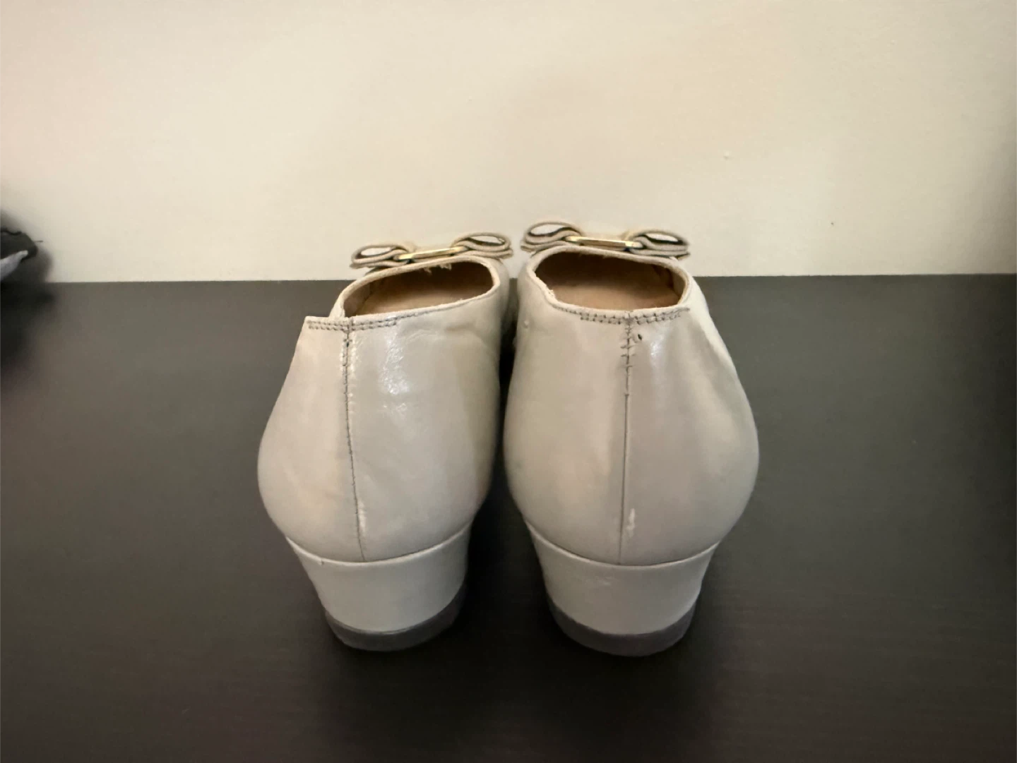 Salvatore Ferragamo Lillaz Vara- Gray Size 8AA - photo 4