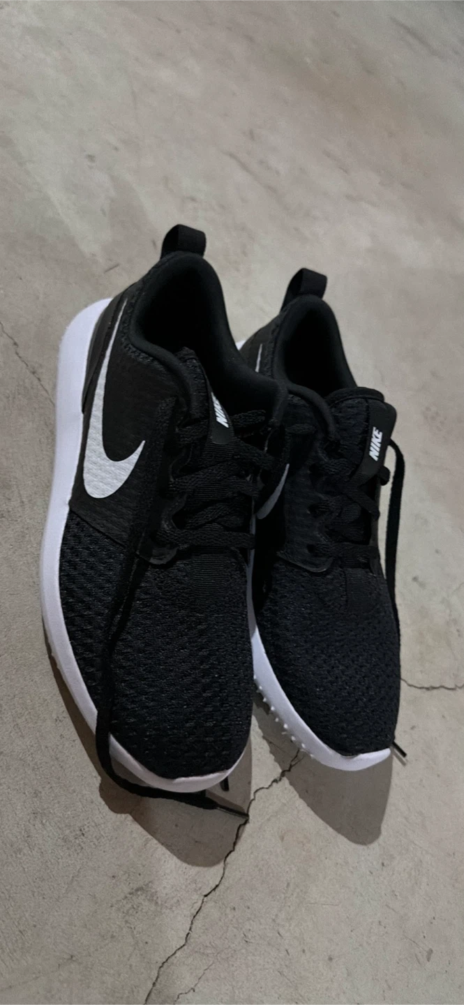 Boys roshe golf shoes