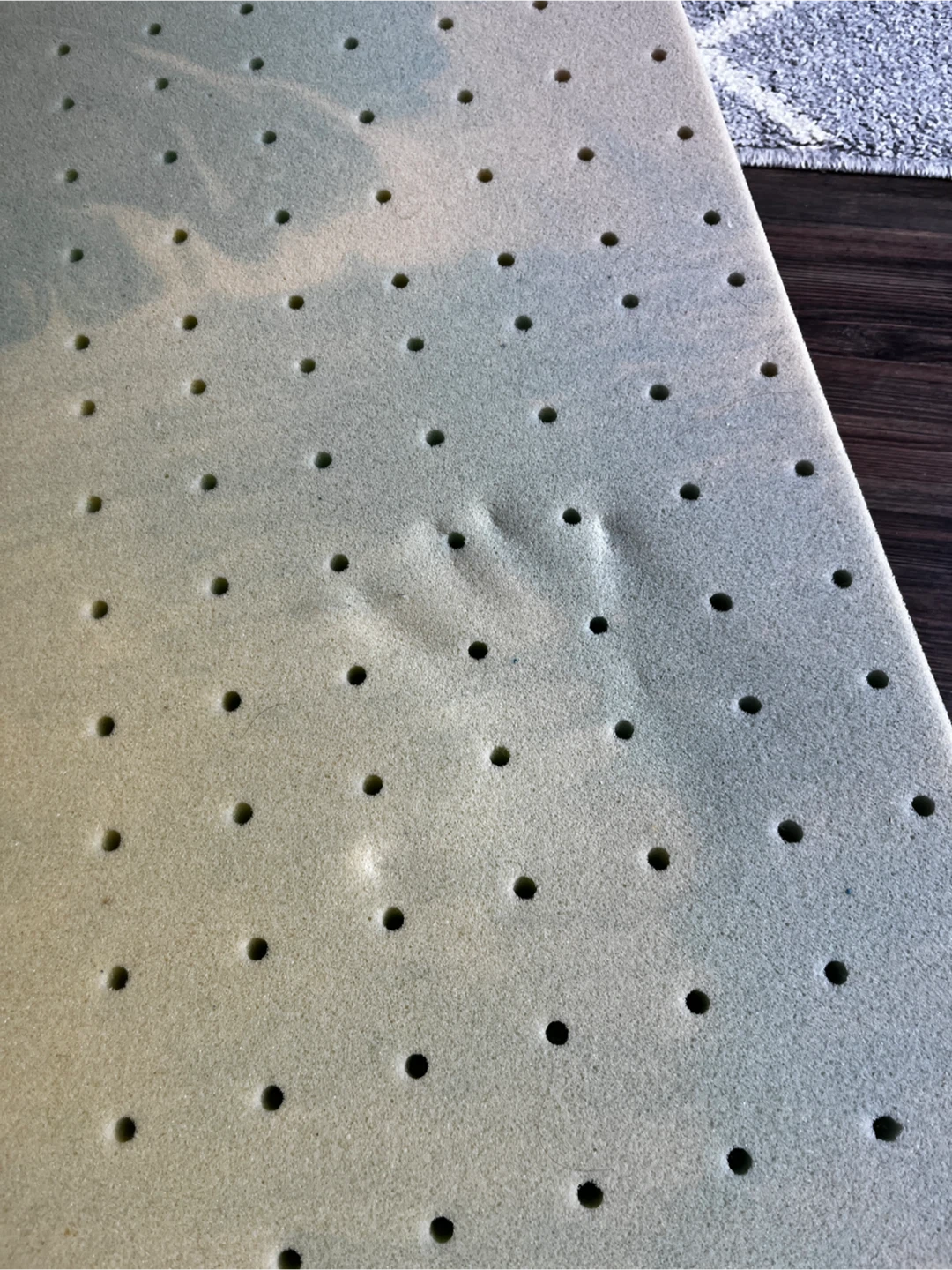 High density Memory Foam Mattress140×180cm - photo 3