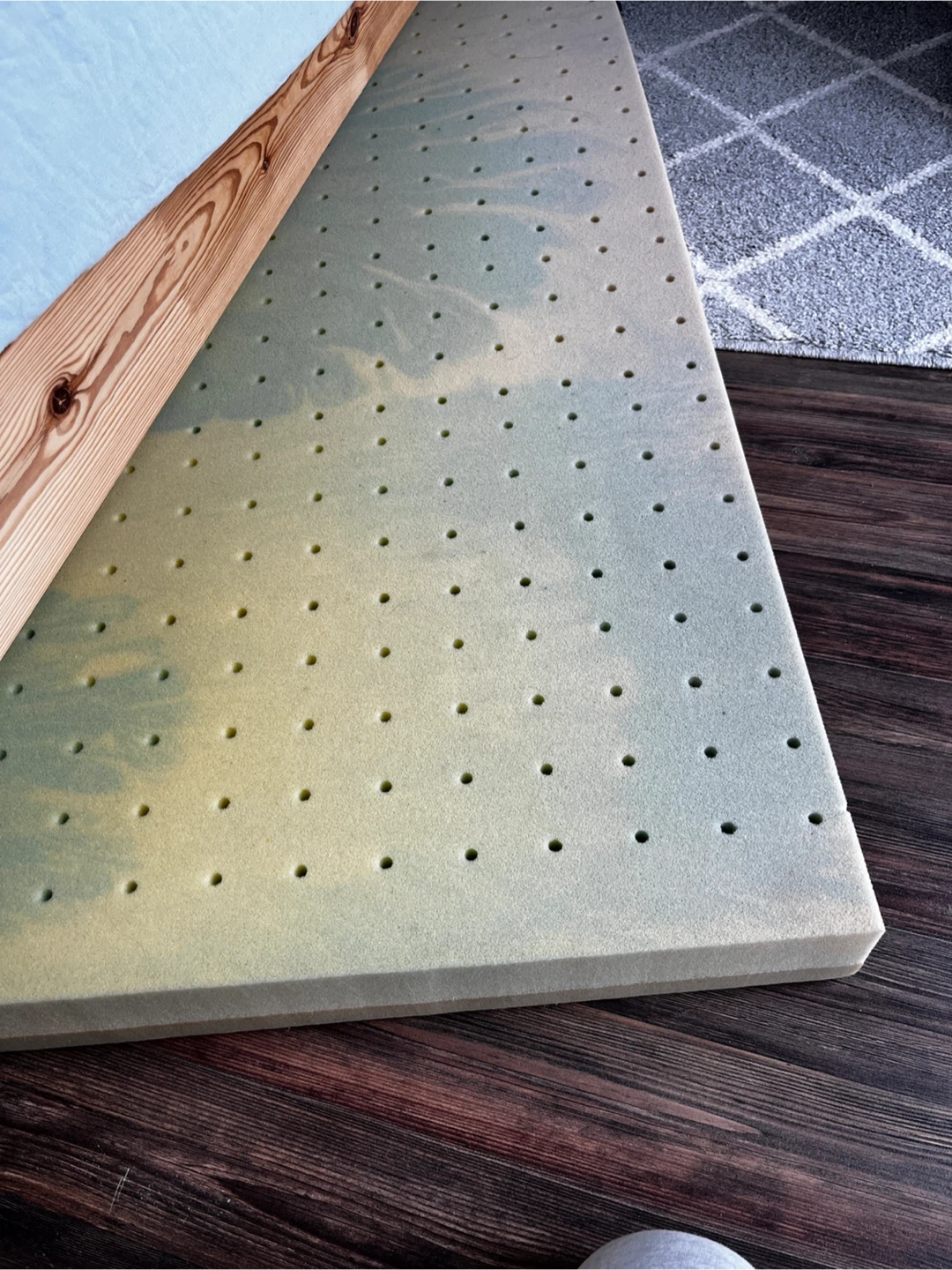 High density Memory Foam Mattress140×180cm - photo 2
