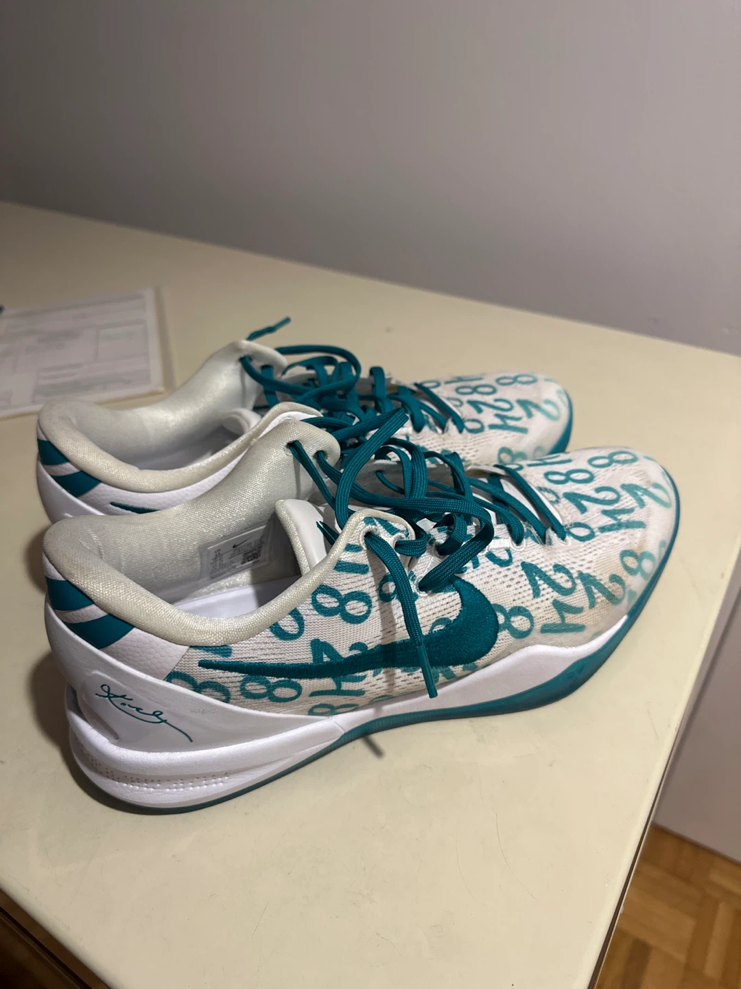 Nike Kobe 8 Men's Shoes Size 11 radiant emerald