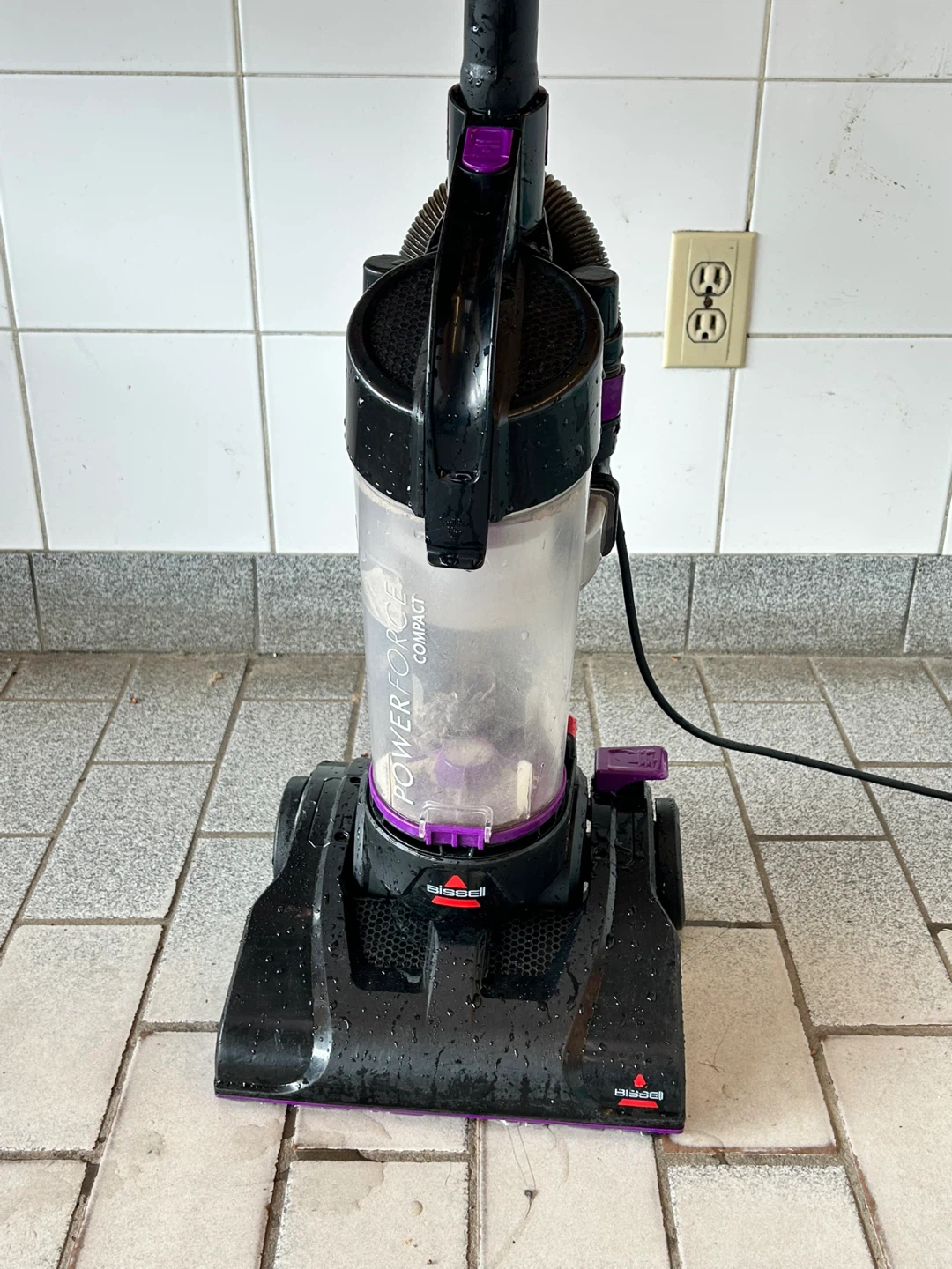 Bissell PowerForce Compact Vacuum Cleaner
