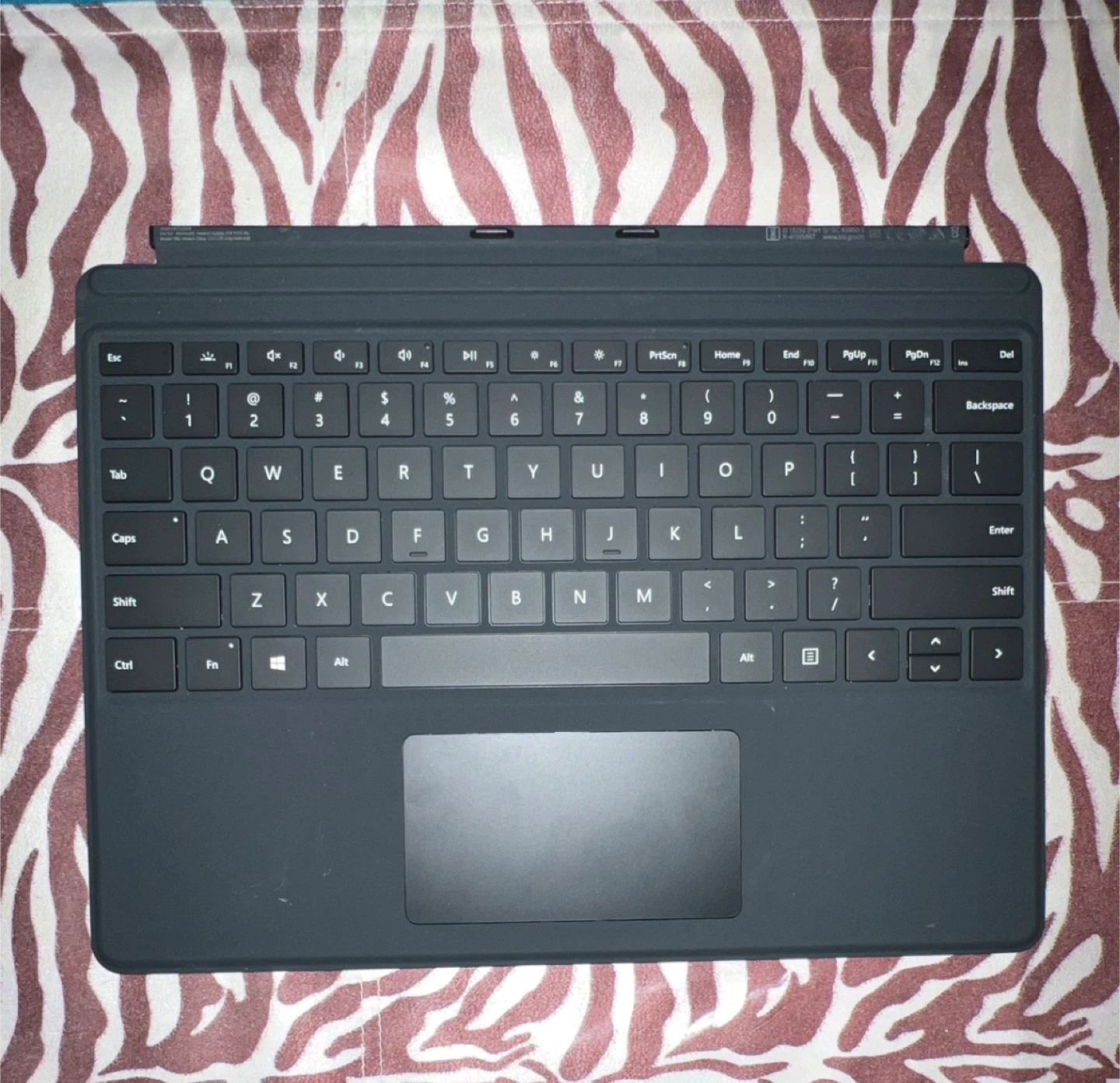 Microsoft Surface Pro 8-11 Keyboard (Model 1905)