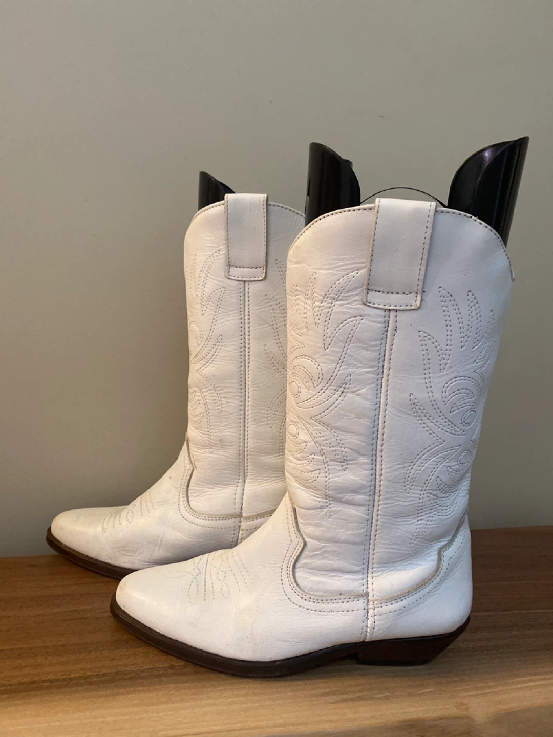 White Leather Cowboy Boots