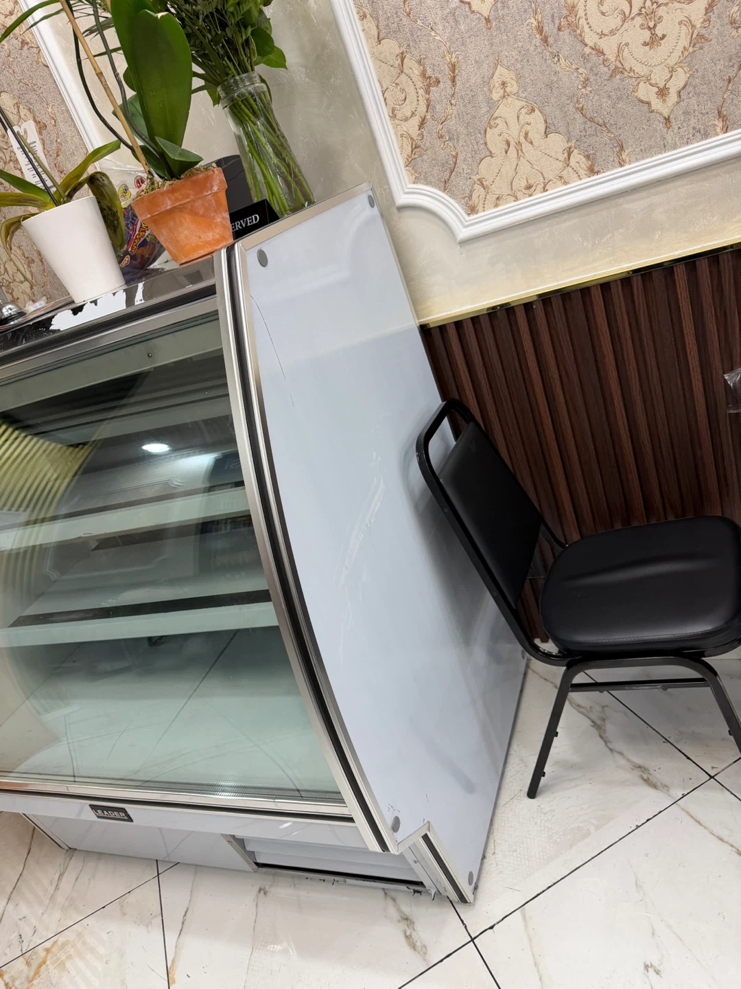 Leader Display Refrigerator Cooler - photo 3