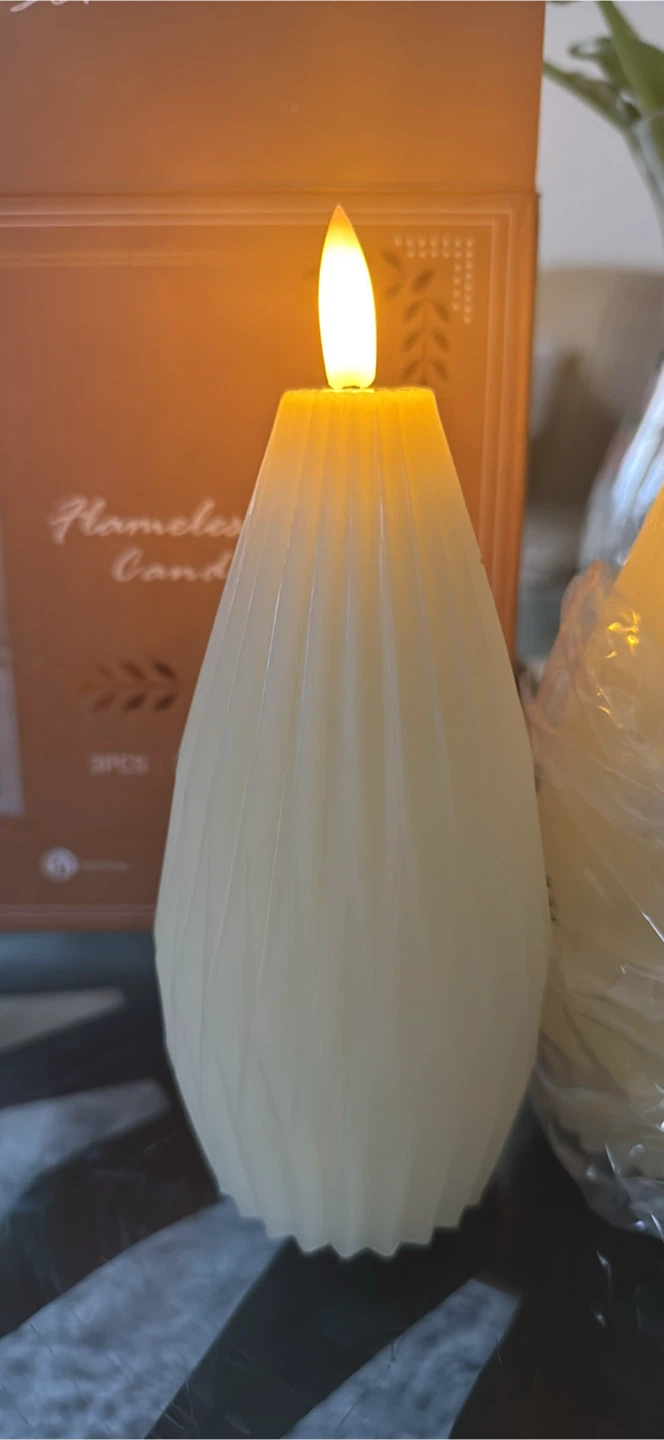 Flameless LED Candle Set with Remote - photo 2