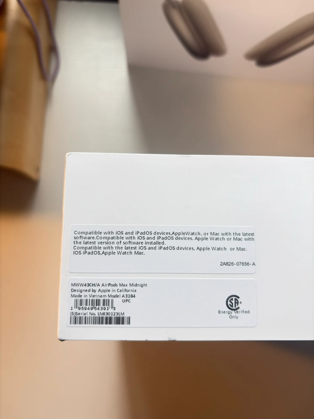 Apple AirPods Max Midnight Headphones - photo 3