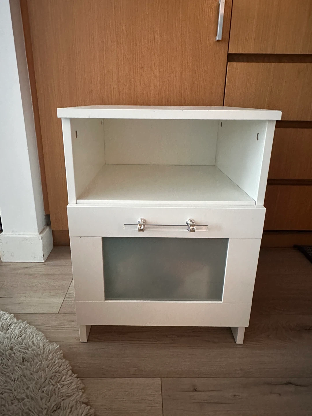 White Nightstand with Drawer and Shelf