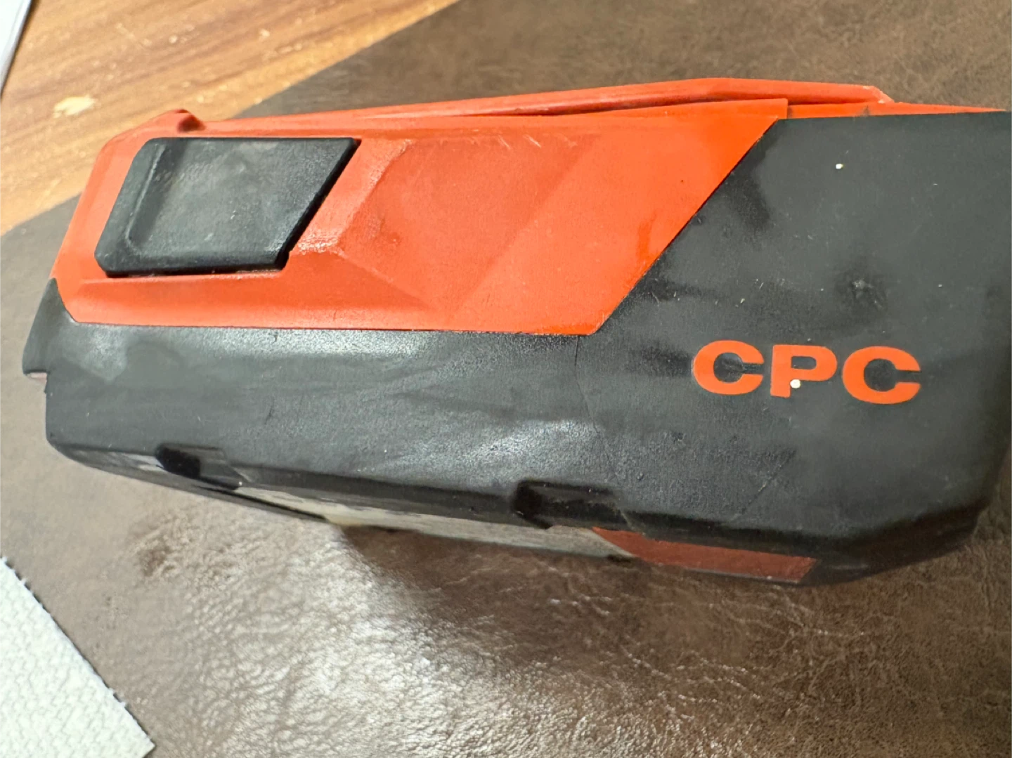 Hilti C 4/36-90 Li-Ion Battery Charger - photo 4
