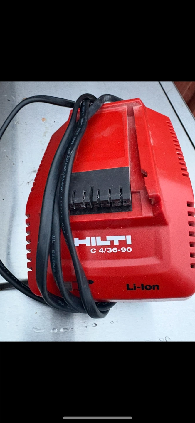Hilti C 4/36-90 Li-Ion Battery Charger