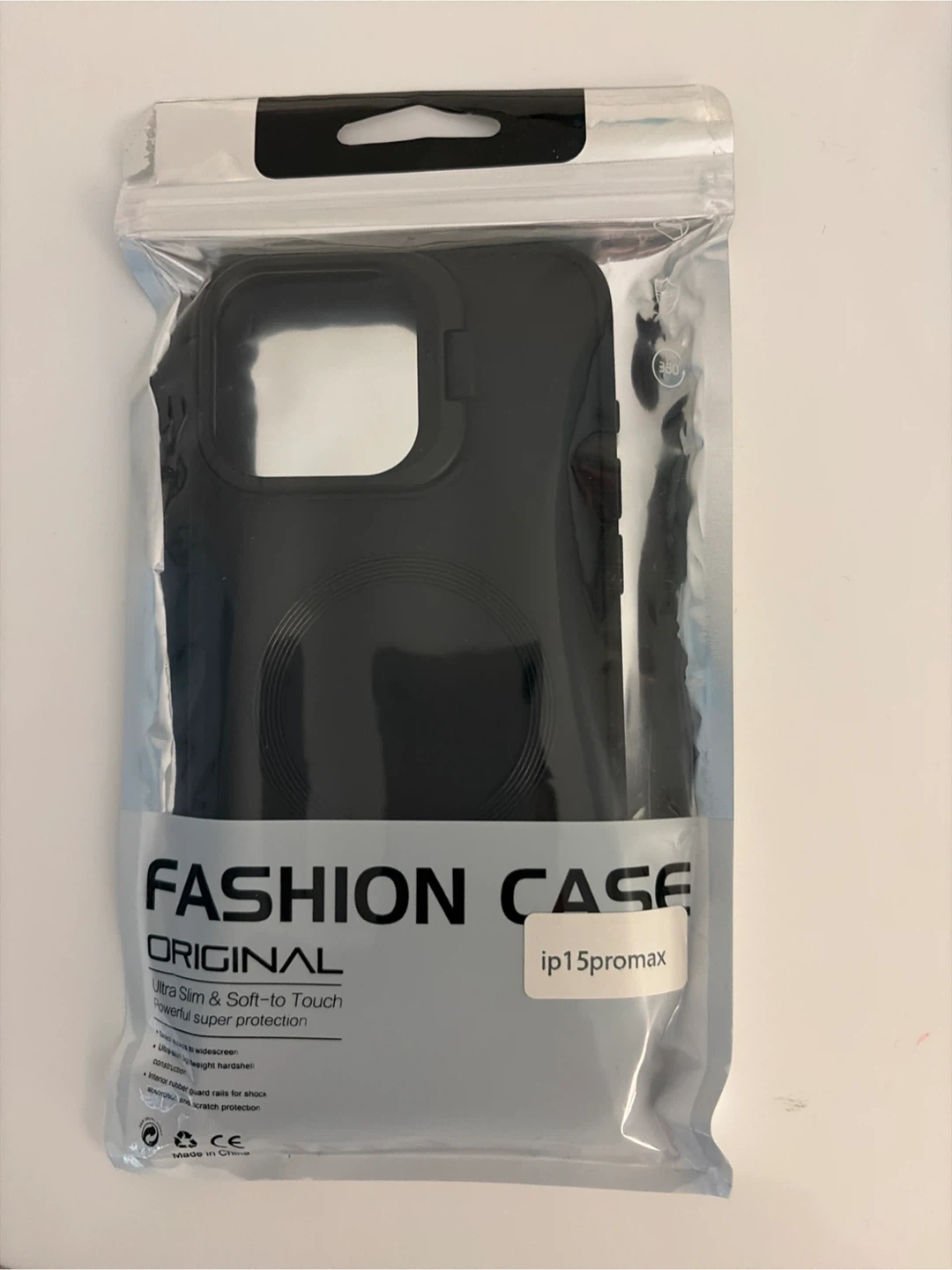 iPhone 15 Pro Max Fashion Case
