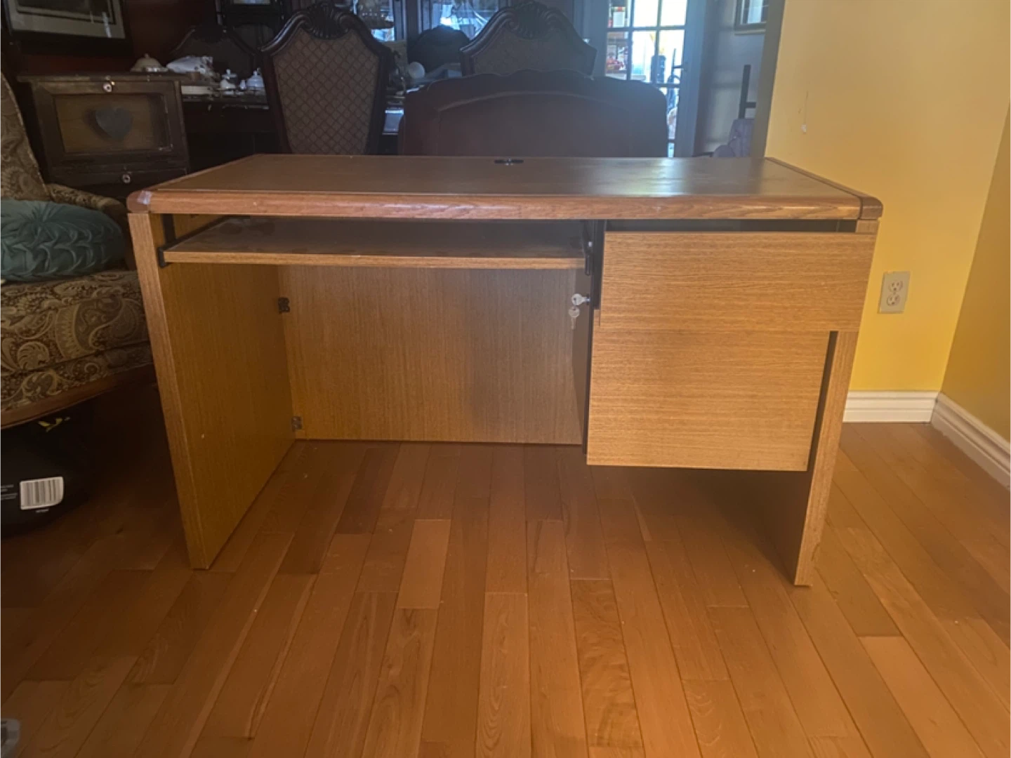 FREE Wooden computer desk with keyboard tray