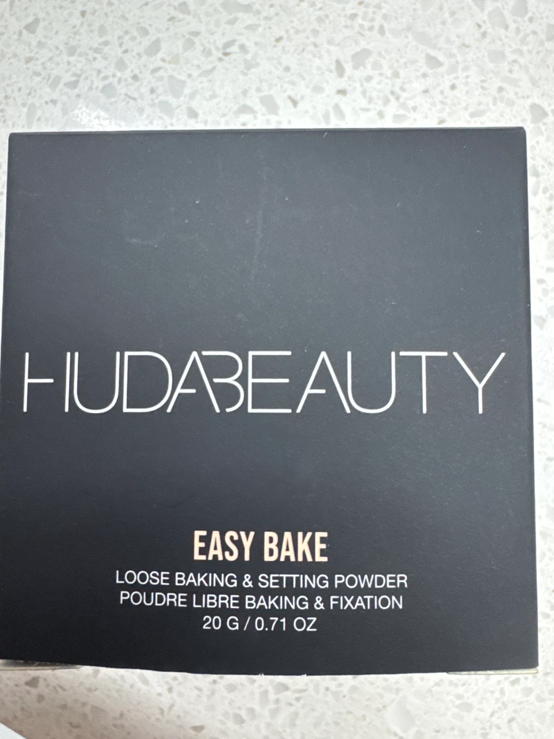 Huda Beauty Easy Bake Loose Baking & Setting Powder 20g
