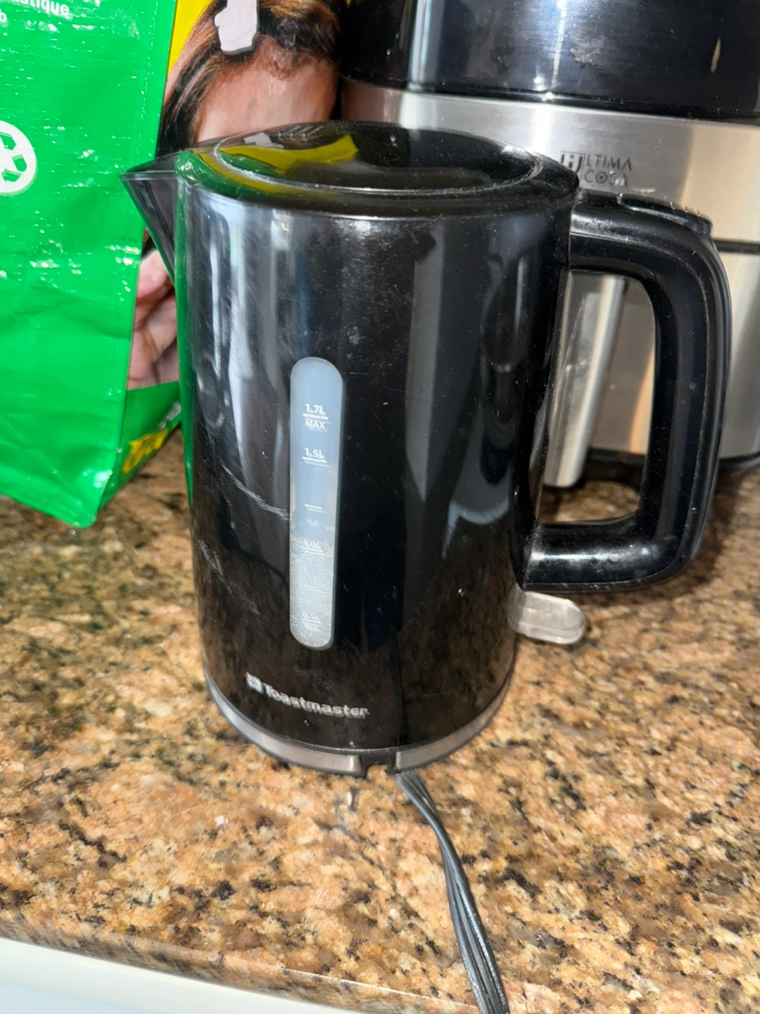 Toastmaster Electric Kettle