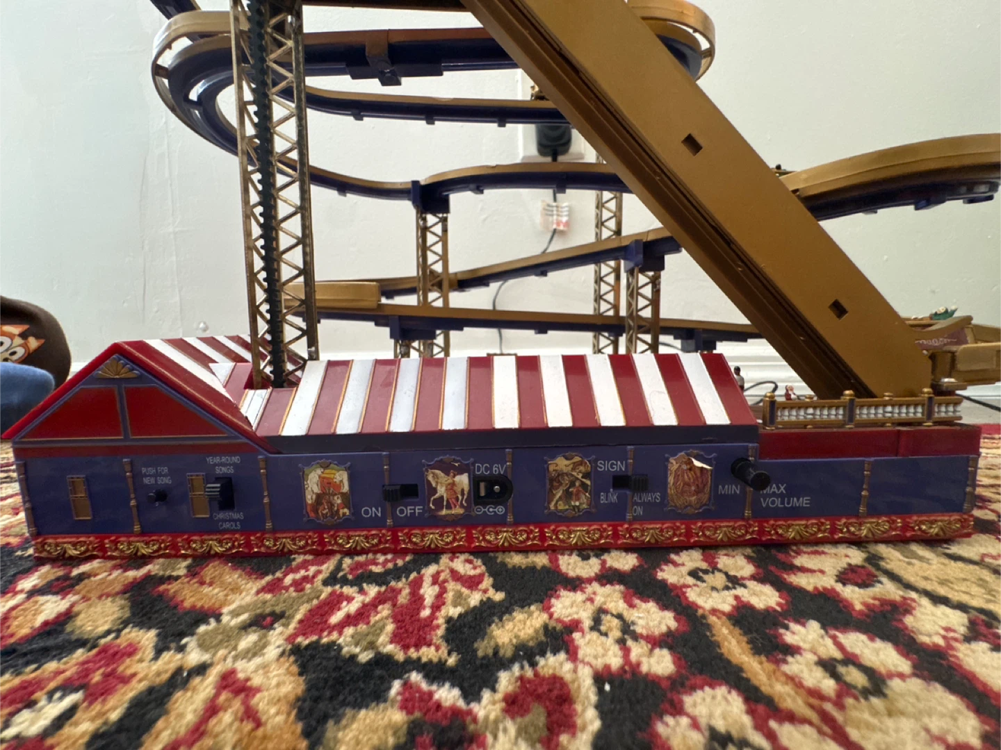 World's Fair Roller Coaster & Penny Arcade Display - photo 5