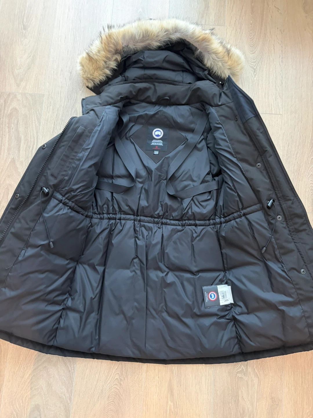 Women's Canada Goose (XS) - photo 2