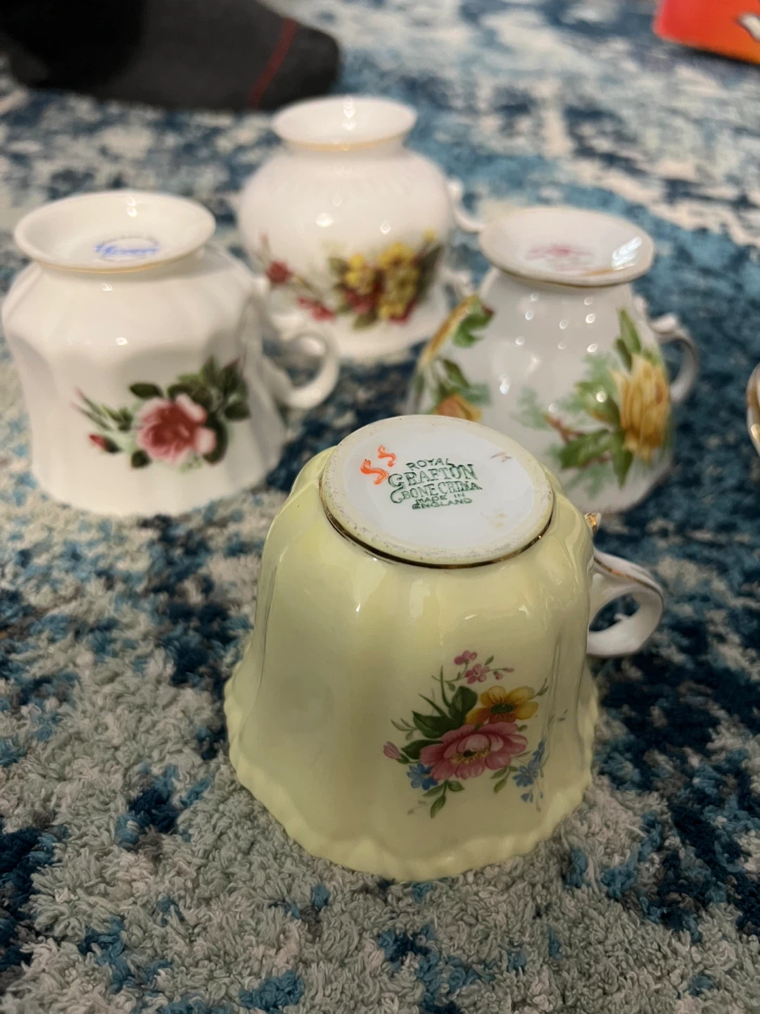 Bone china from England.  Vintage ones - photo 2